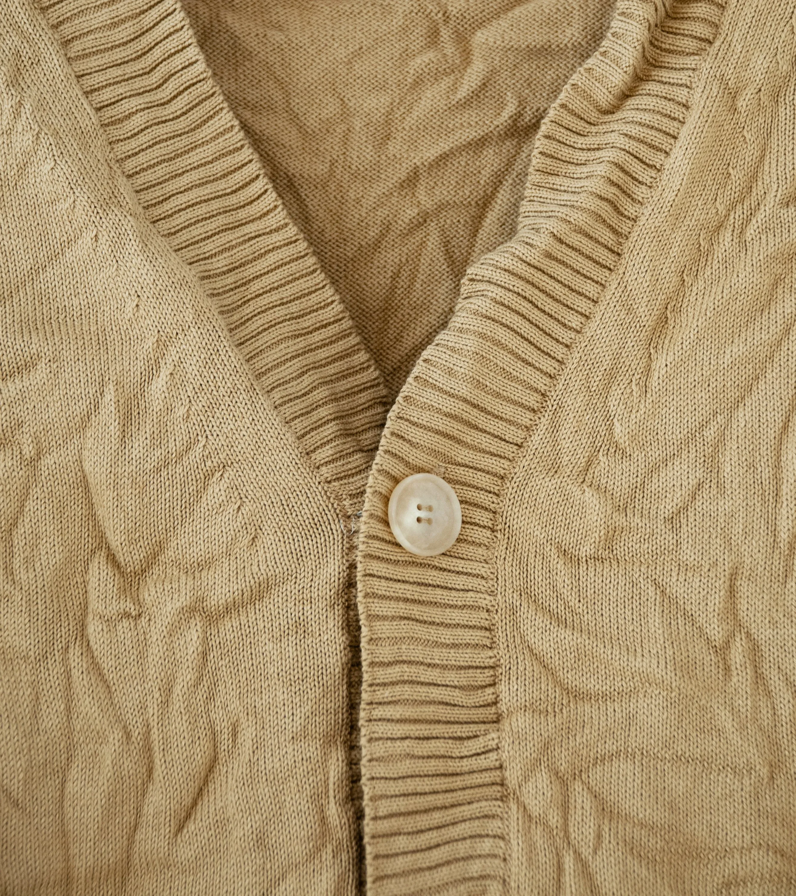 Auralee 'Wrinkled Dry Cotton Knit Cardigan' (Beige)