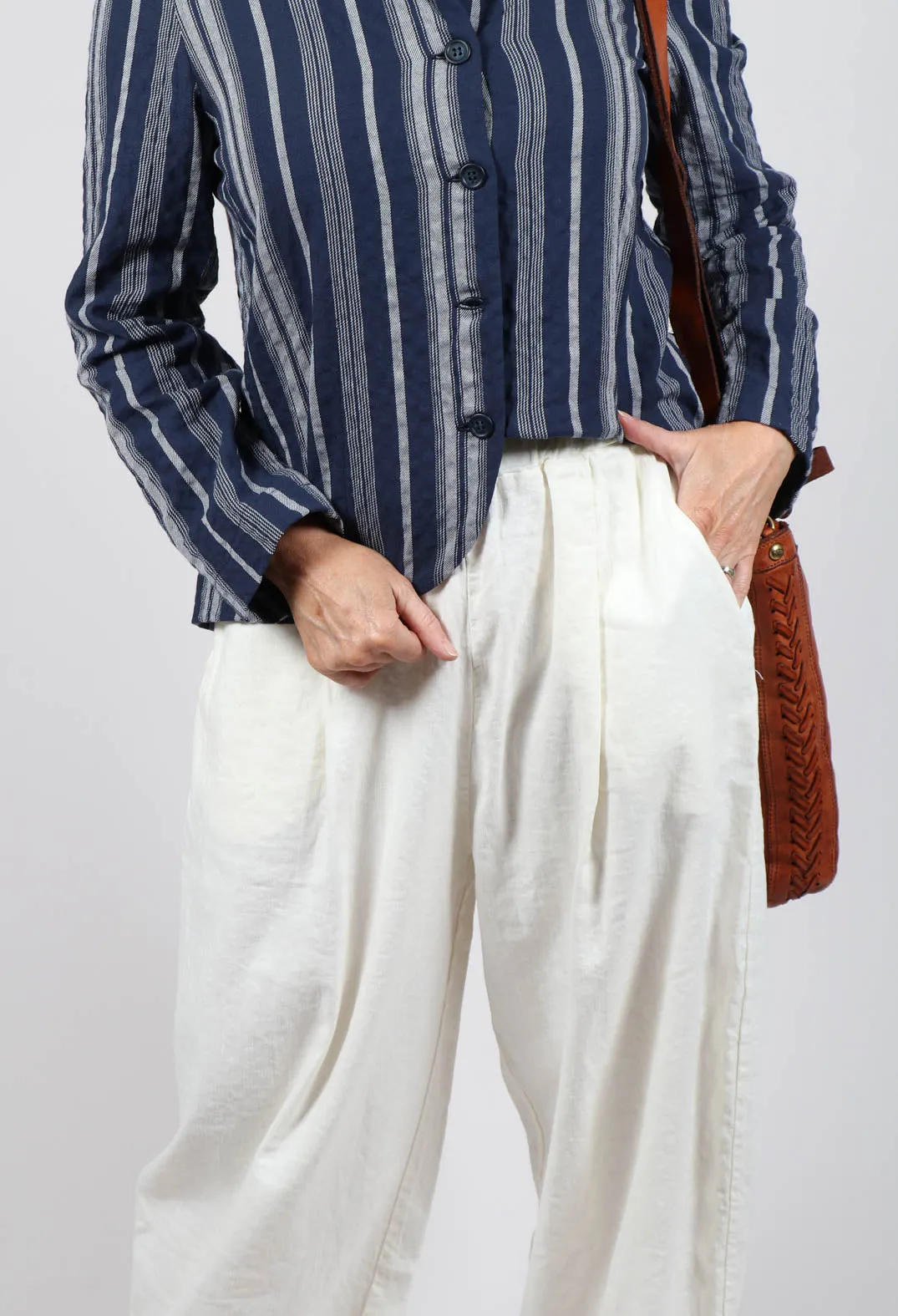 Bianco D Trousers In Mandorla