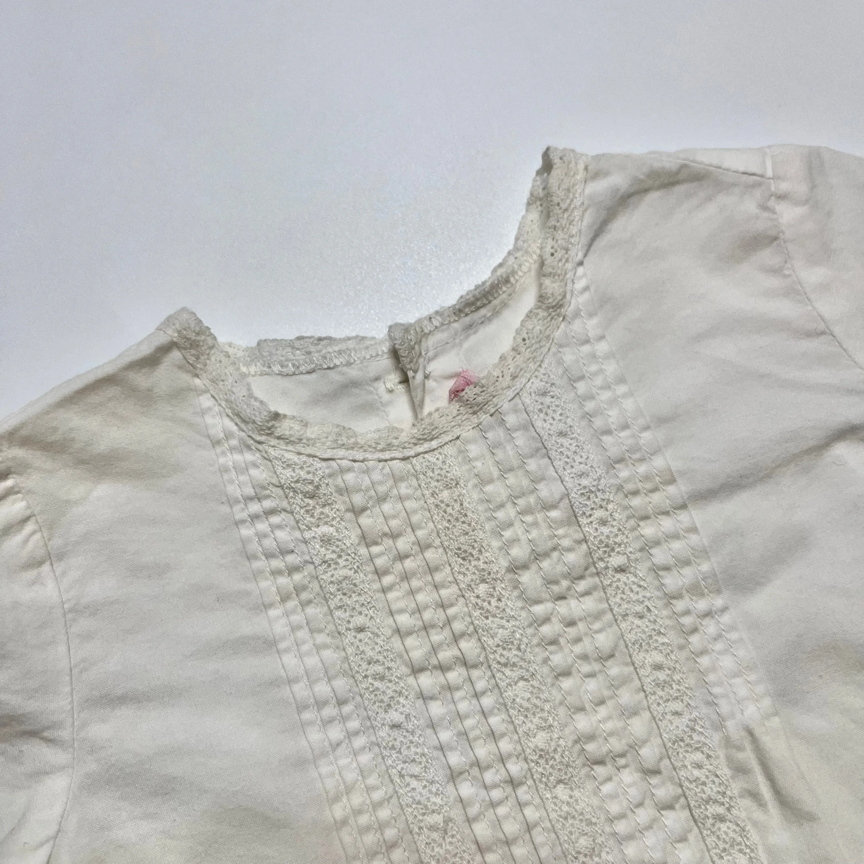 Bonpoint White Cotton Pintuck Blouse: 6 Months