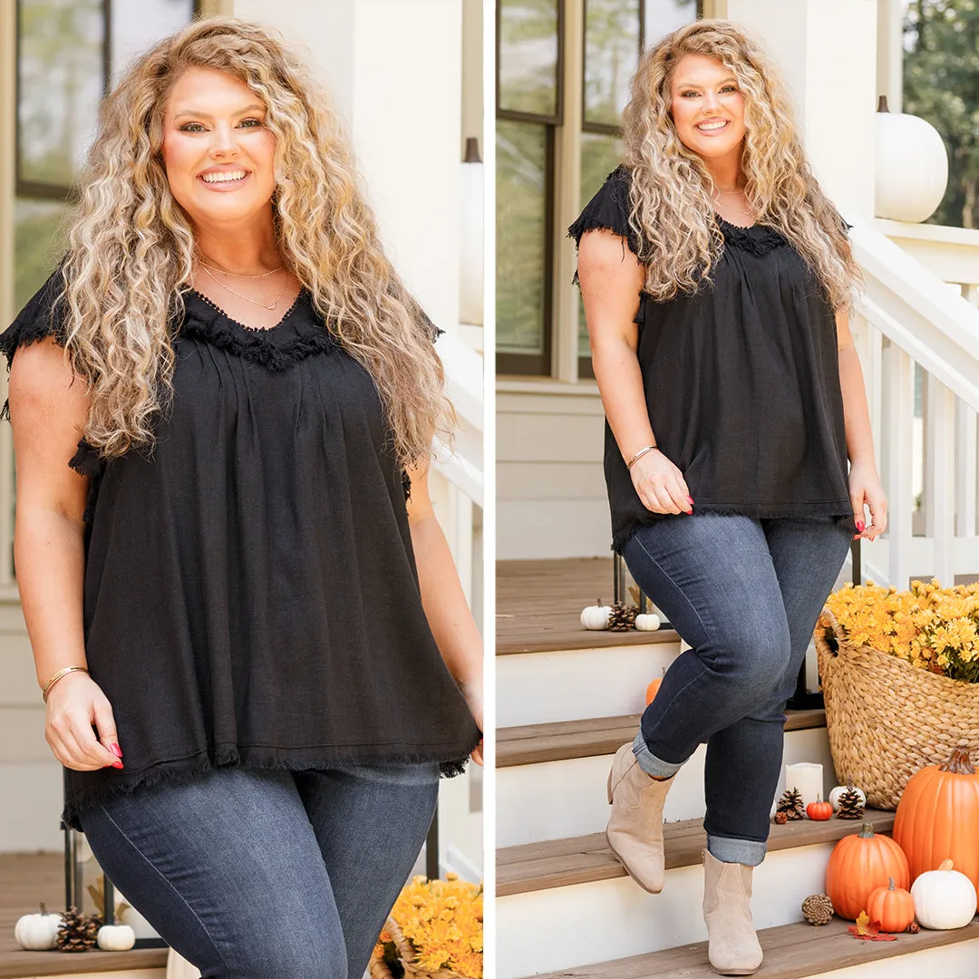 Dreaming Of A Fringe Moment Top, Black