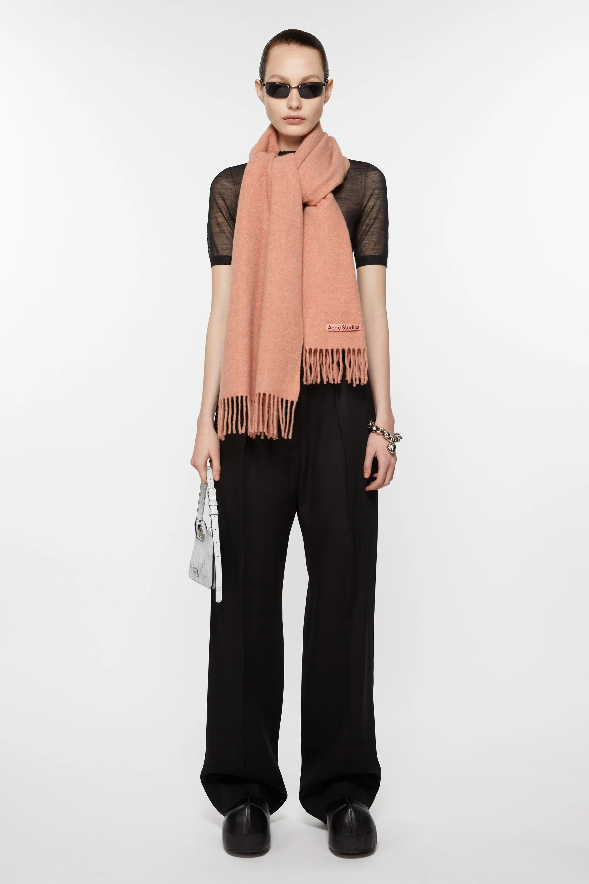 Fringe wool scarf – Narrow