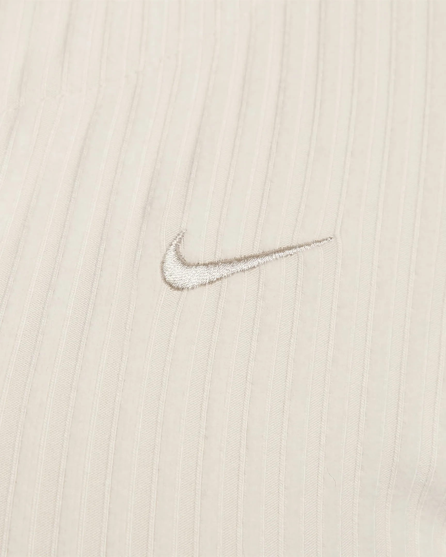 Nike  |Nike Sportswear Chill Knit