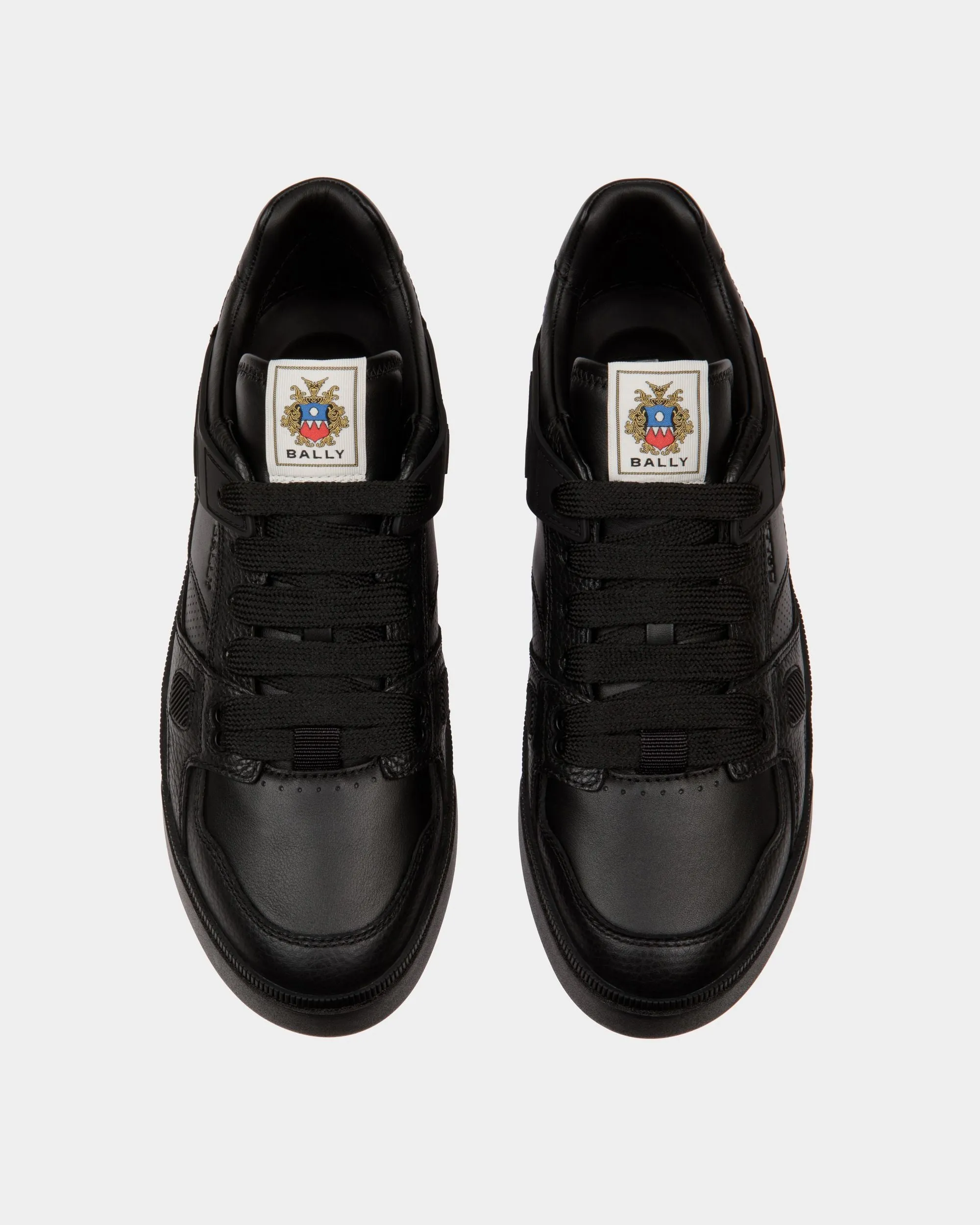 Raise Sneaker in Black Leather 