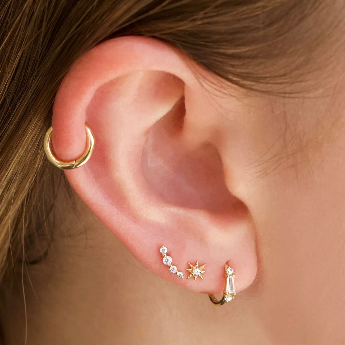 Shining Star Flat Back Earring