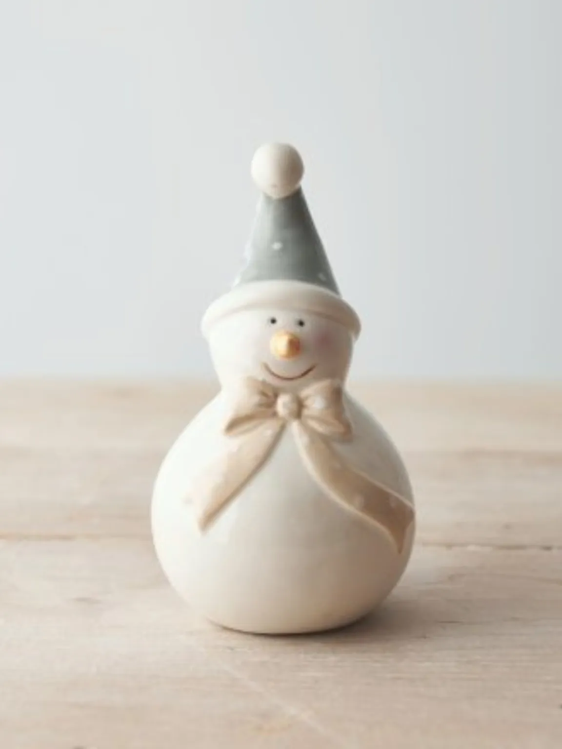 Snowman Ornament With Bow