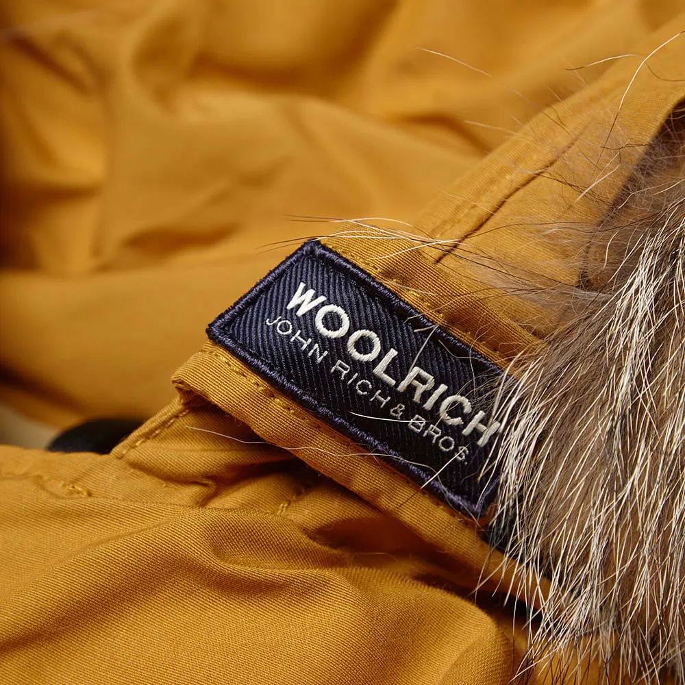 Woolrich Classic Arctic ParkaNew Yellow