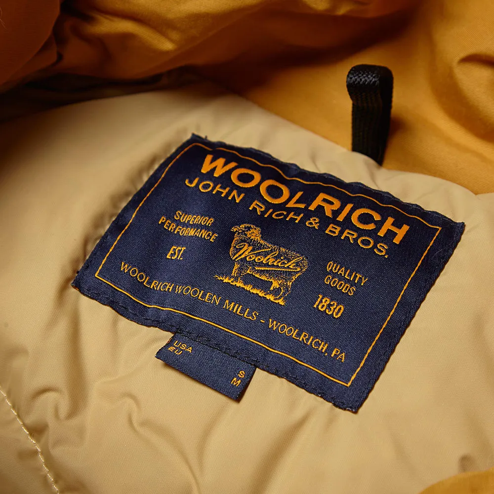 Woolrich Classic Arctic ParkaNew Yellow